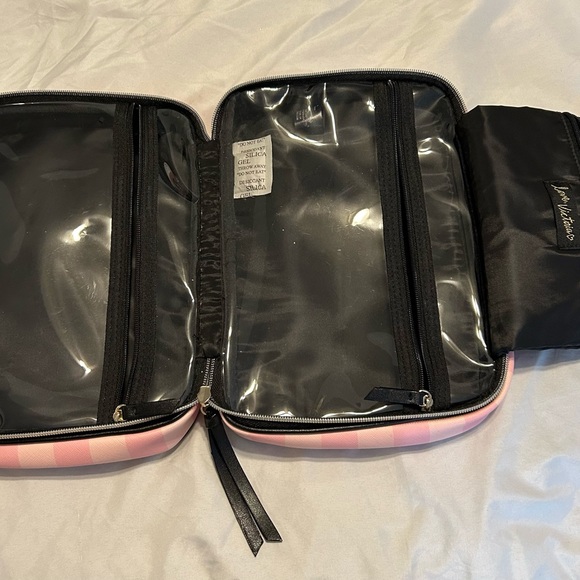 Pink Victoria Secret purse - Picture 3 of 3